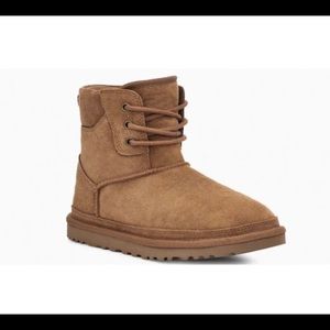 {UGG} Neumel Hiker Chestnut Boots